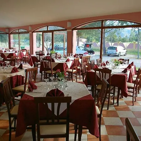 Hotel apartamentowy Rejna 4*