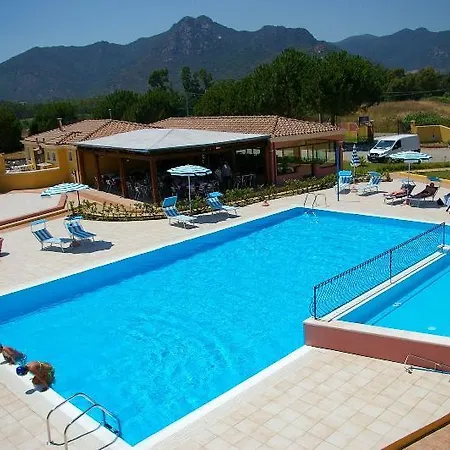 Hotel apartamentowy Rejna
