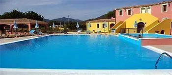 Rejna Hotel apartamentowy Cardedu